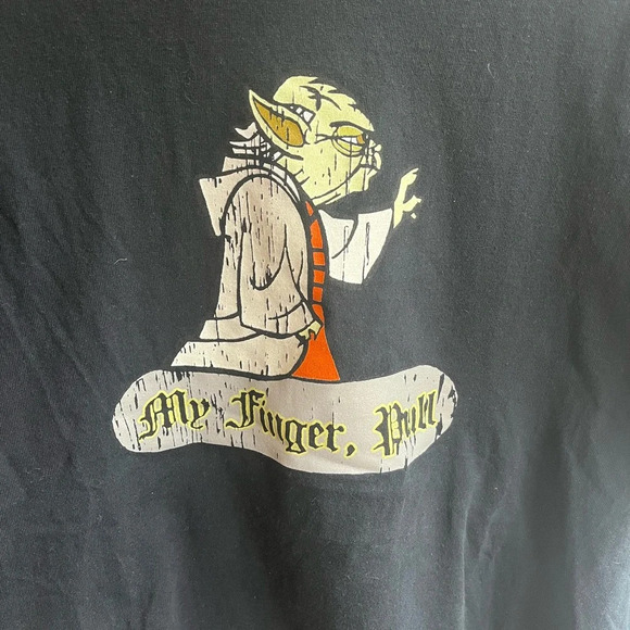 Star Wars men’s Yoda Graphic “my finger,‎ pull” vintage tee shirt size large - Picture 2 of 6
